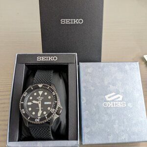 Seiko 5 Sports Automatic watch SRPD-65K2F